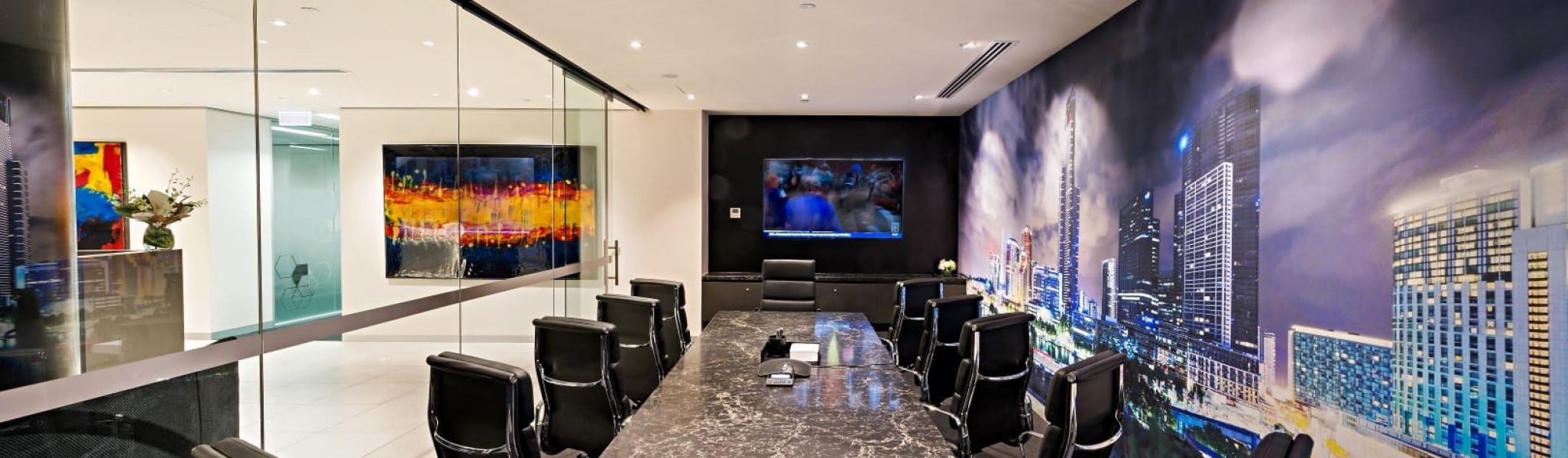 420 COLLINS INTERNAL BOARDROOM MEETING ROOM